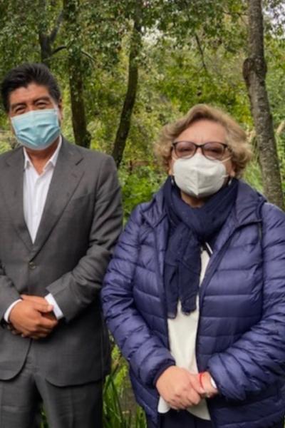 Jorge Yunda, alcalde de Quito, y Ximena Abarca, secretaria de salud del Municipio,