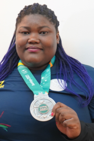 Lisseth Ayoví, con su medalla de plata de los Juegos Panamericanos. 