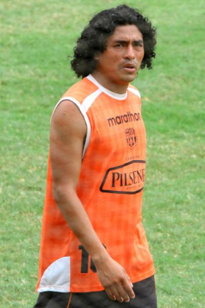 Alex Colón, entrenando con Barcelona, actualmente es uno de los futbolistas de la UTC de Cotopaxi. 