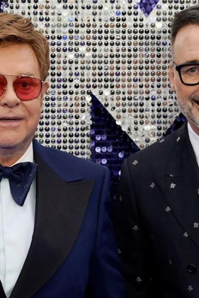 El cantante Elton John y su esposo David Furnish.