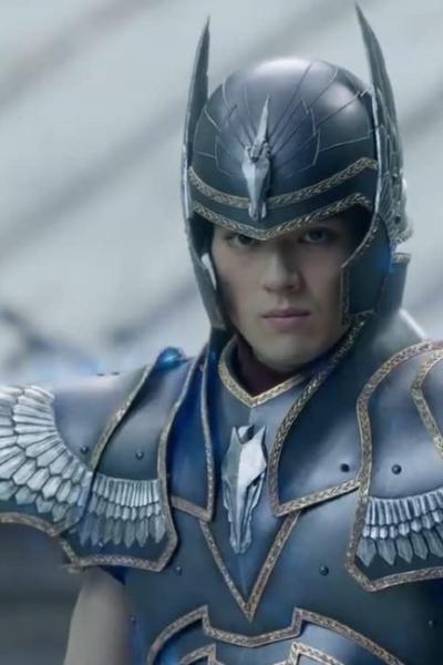 El actor Mackenyu Arata, en una escena de 'Los Caballeros del Zodiaco: Saint Seiya - El inicio'.