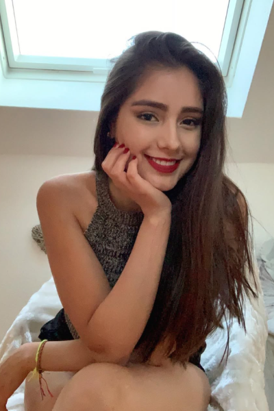 Ana Paula Vázquez, candidata a reina de San Francisco de Quito, 24 de abril de 2020.