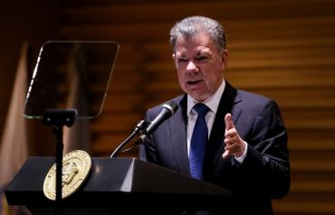 Durante el mandato de Juan Manuel Santos se firmó el proceso de paz con los guerrilleros de las FARC en Colombia. 
