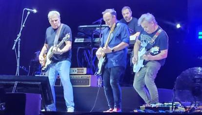 Integrantes de Hombres G, durante su concierto en Quito.