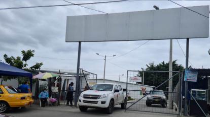 El Hospital Rofael Rodríguez Zambrano, en Manta, sigue en repotenciación, desde 2016. Así lucía la obra hasta el 13 de abril de 2022.