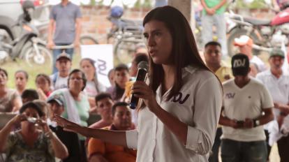 La candidata de ADN, Valentina Centeno, durante un recorrido este 28 de julio de 2023.