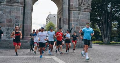 Nike invitó a toda la comunidad a correr dos simulaciones de carrera guiada de 10K y 15K.