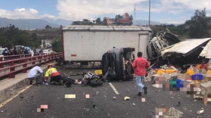 Un accidente de tránsito ocurrió en la Ruta Viva, Quito, el 25 de julio de 2024