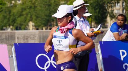 Glenda Morejón durante los 20 kilómetros de marcha en los Juegos Olímpicos, 1 de agosto de 2024.