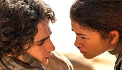 Los actores Timothée Chalamet y Zendaya, en una escena de 'Dune: Part Two'.