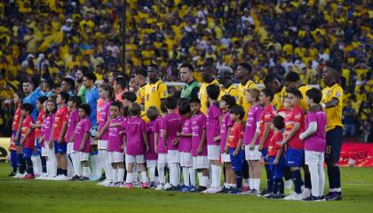 Jugadores de la selección de Ecuador, previo a un partido de Eliminatorias, el 5 de junio de 2025.