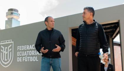 Francisco Egas y Marcelo Gallardo, en la Casa de la Selección, en Quito, el 18 de septiembre de 2026.