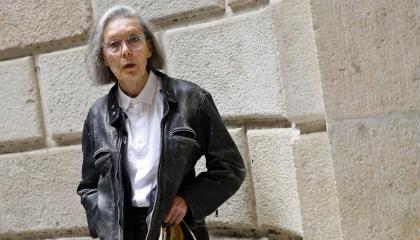 La escritora canadiense Anne Carson en la 40 edición del Festival Internacional de Poesía de Barcelona, España, en 2025.