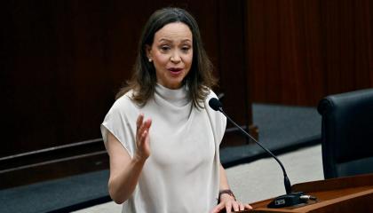 La líder opositora venezolana María Corina Machado dando un discurso en la Asamblea Nacional, en la ciudad de Panamá, 25 de mayo de 2026.