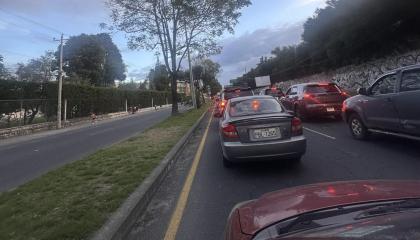 El tráfico que se registró en Quito por la carrera She Run, 17 de octubre de 2026.