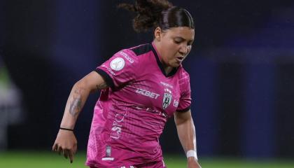 Mary Guerra, de Dragonas IDV, durante el partido ante Corinthians por la Copa Libertadores Femenina, el 24 de octubre de 2026.