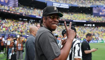 Jay-Z asiste al partido de los octavos de final de la Copa Mundial de la FIFA 2026 entre Brasil y Noruega, el 5 de julio de 2026, en Nueva Jersey.