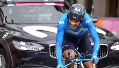 El ecuatoriano Richard Carapaz (Movistar) se impuso este sábado con una exhibición en la subida a San Carlo en la decimocuarta etapa del Giro de Italia,