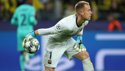 El golero Marc-André ter Stegen fue la figura del FC Barcelona ante el Borussia Dortmund. 