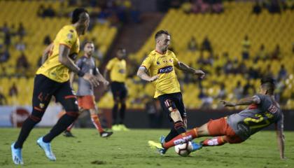 Los jugadores de Aucas dieron pelea en el estadio Monumental y se llevaron la clasificación. 