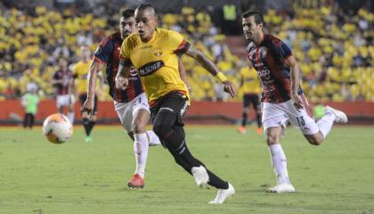 El equipo de Fabián Bustos buscará un cupo a la fase de grupos de la Libertadores.