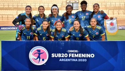 El seleccionado colombiano femenino goleó al equipo ecuatoriano.