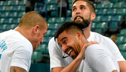 Christian Noboa festeja un gol con el Sochi en el partido frente al Krasnodar, el 15 de marzo de 2020.