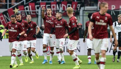 Los jugadores del AC Milan, en un partido por la Serie A frente a Udinese, el 19 de enero de 2020.