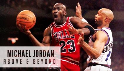 Michael Jordan reinó en la NBA durante la década de los 90. Ganó seis títulos, todos con los Chicago Bulls.