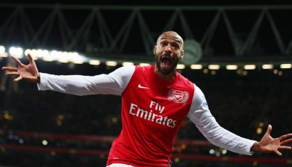 Thierry Henry, en un partido jugado con el Arsenal de Inglaterra, en 2012.