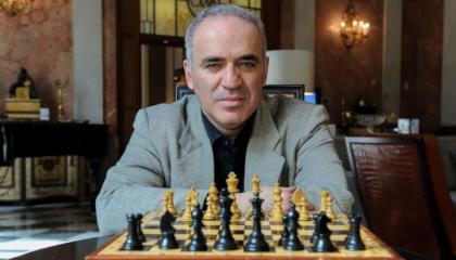 Garry Kasparov, campeón del mundo de ajedrez entre 1985 y 2000, participará en la Copa de Naciones. 