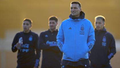 Lionel Scaloni dirige un entrenamiento de la selección argentina, el 5 de septiembre de 2023.