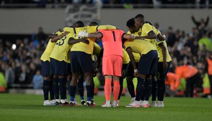 Los jugadores de Ecuador antes del partido ante Argentina, el 7 de septiembre de 2023.