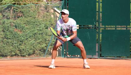 Gonzalo Escobar, durante un entrenamiento en Mónaco, el 12 de septiembre de 2023, previo a la serie de Copa Davis.