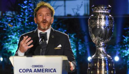 Alejandro Domínguez, presidente de la Conmebol, durante la presentación de la nueva imagen de la Copa América 2024, en Luque (Paraguay).