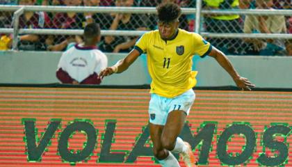 Kevin Rodríguez, durante el partido de Ecuador ante Venezuela por Eliminatorias, el 16 de noviembre de 2023.