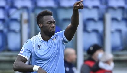 Felipe Caicedo festeja un gol con la Lazio de Italia, en enero de 2021.