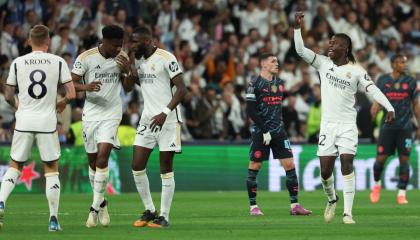 Eduardo Camavinga celebra su gol ante el Manchester City, por cuartos de final de Champions League, este 9 de abril de 2024.