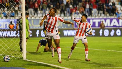 Técnico Universitario recibió a Deportivo Cuenca por la Fecha 9 de LigaPro, este 17 de abril de 2024.