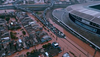 Imagen del Arena do Gremio tras las inundaciones en Brasil.