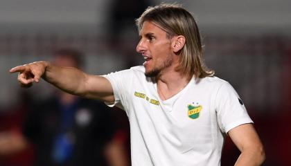 Sebastian Beccacece, durante un partido de Defensa y Justicia en la Copa Sudamericana de 2022.