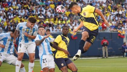 Ecuador se enfrentó a Argentina en un amistoso en Chicago, el 9 de junio de 2024.