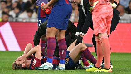 Frenkie De Jong salió lesionado el pasado 21 de abril de 2024, en un duelo entre el FC Barcelona y el Real Madrid.