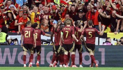 Jugadores de Bélgica celebrando su gol, 22 de junio de 2024.