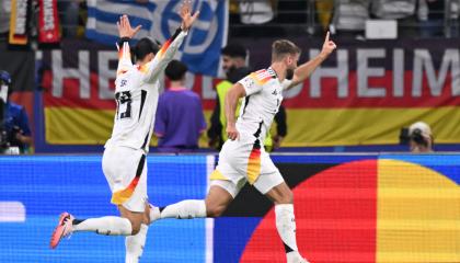 Los jugadores de Alemania festejan el empate de 1-1 con Suiza en la Eurocopa 2024, el 23 de junio.