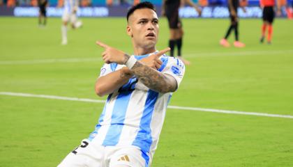 Lautaro Martínez celebra el gol de Argentina ante Perú, en Miami, el 29 de junio de 2024, por la Copa América.