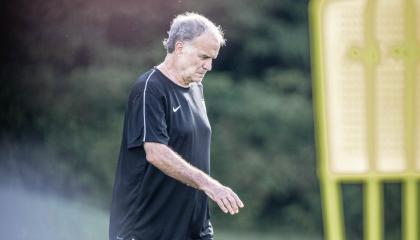 Marcelo Bielsa durante una práctica de la selección de Uruguay, el 26 de junio de 2024.