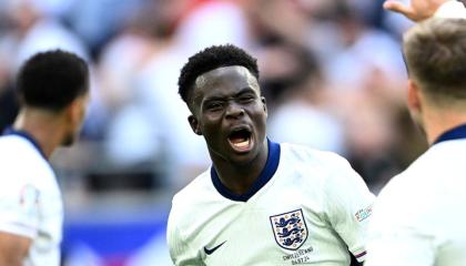 Bukayo Saka festeja su gol ante Suiza, el 6 de julio de 2024.