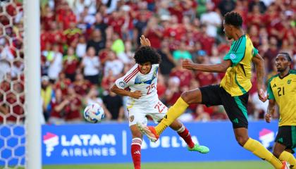 Eduard Bello marca un gol ante Jamaica, en la Copa América, el pasado 30 de junio de 2024.