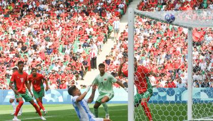 Giuliano Simeone anota el descuenta para Argentina este 24 de julio de 2024.